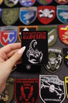 Вышитый шеврон на липучке Scorpions SH0212 фото